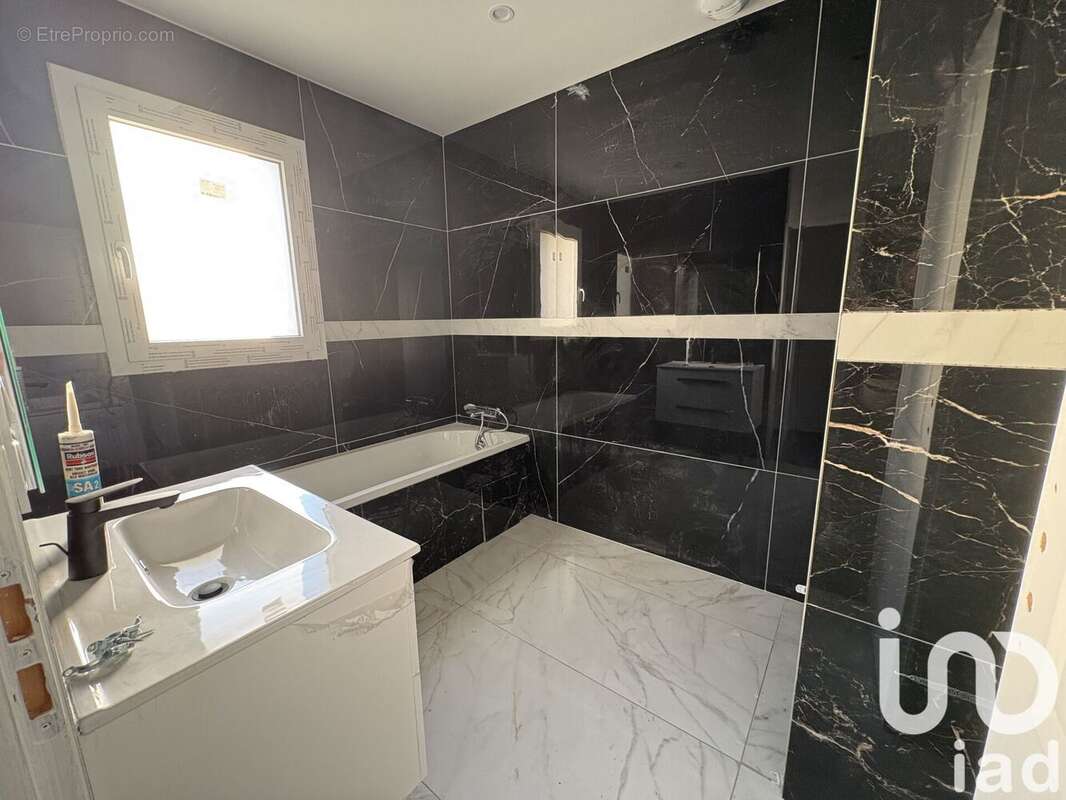 Photo 5 - Maison à LACHAPELLE-SOUS-AUBENAS