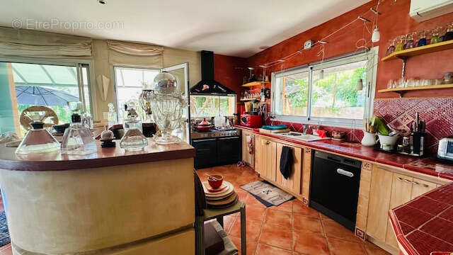 Maison à ENTRECHAUX