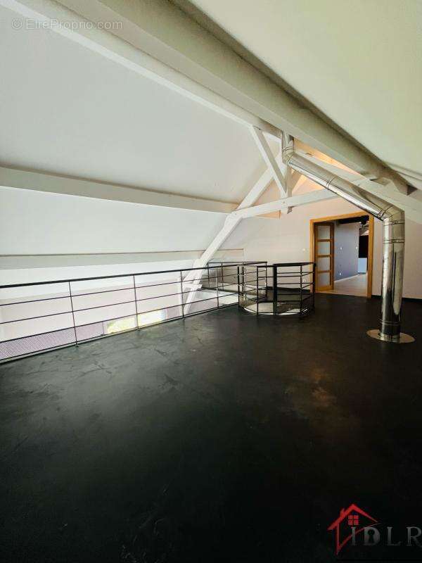 Maison à MAGNY-VERNOIS