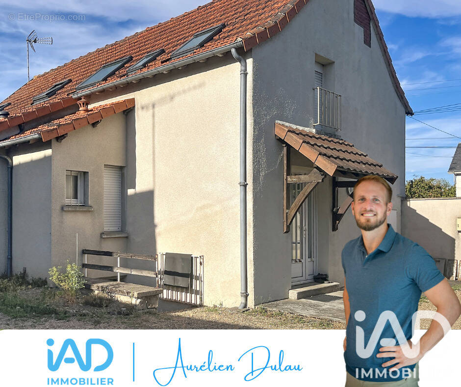 Photo 1 - Maison à CHATELLERAULT