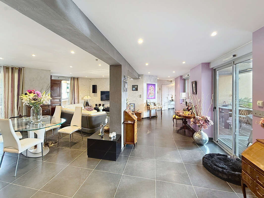 Appartement à SAINT-CHAMOND