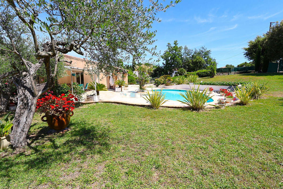 Villa peymeinade 177 m² avec piscine et jardin 2230 m² - photo 5