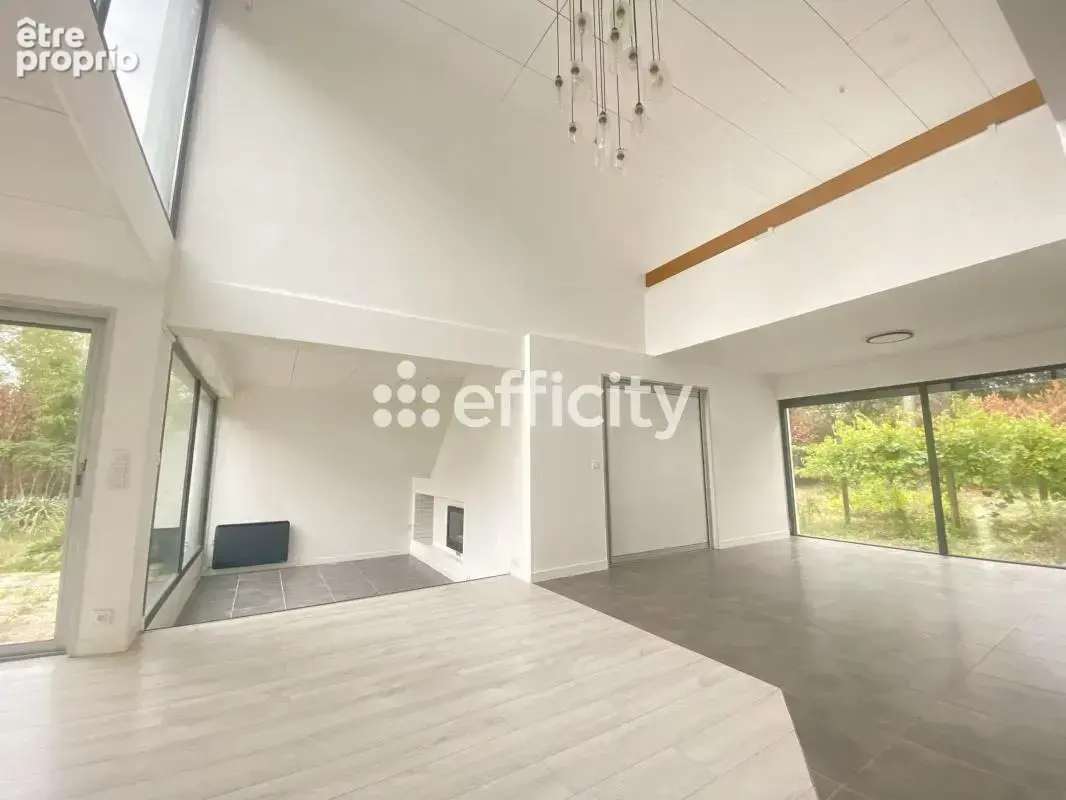 Maison 8 pièces 233 m² à vendre à Coueron (44220) - photo 5