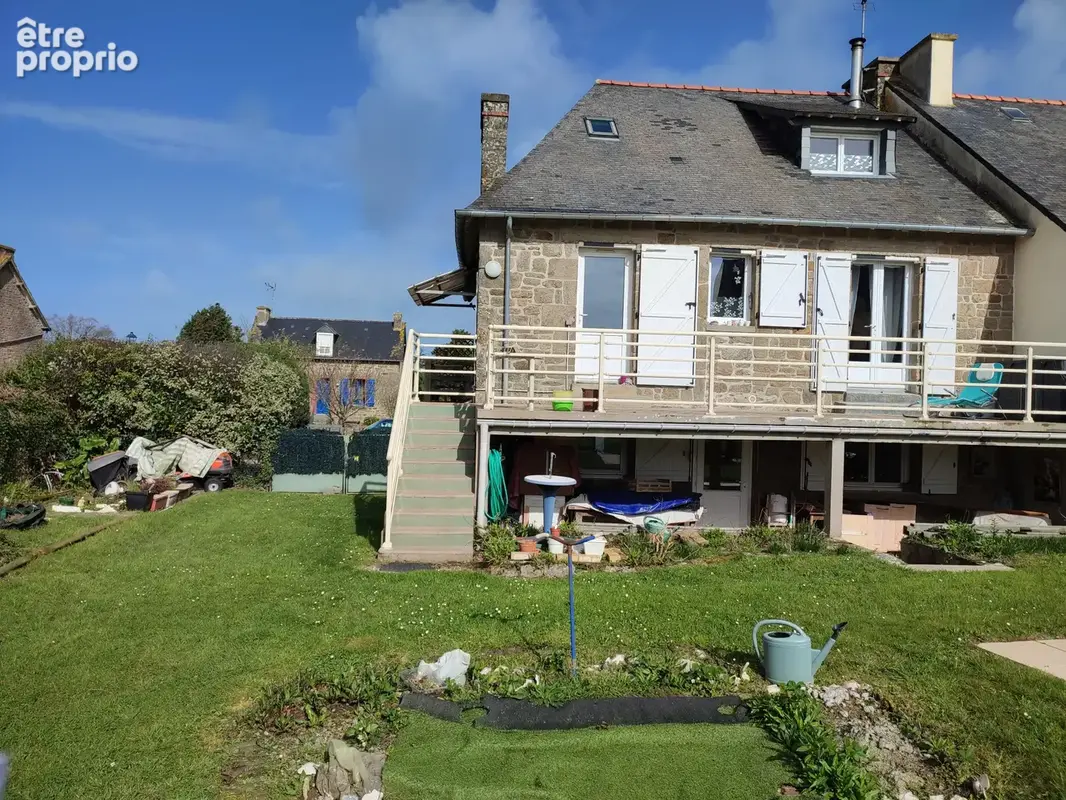 Photo Maison à Saint-Coulomb au prix de 399 380€