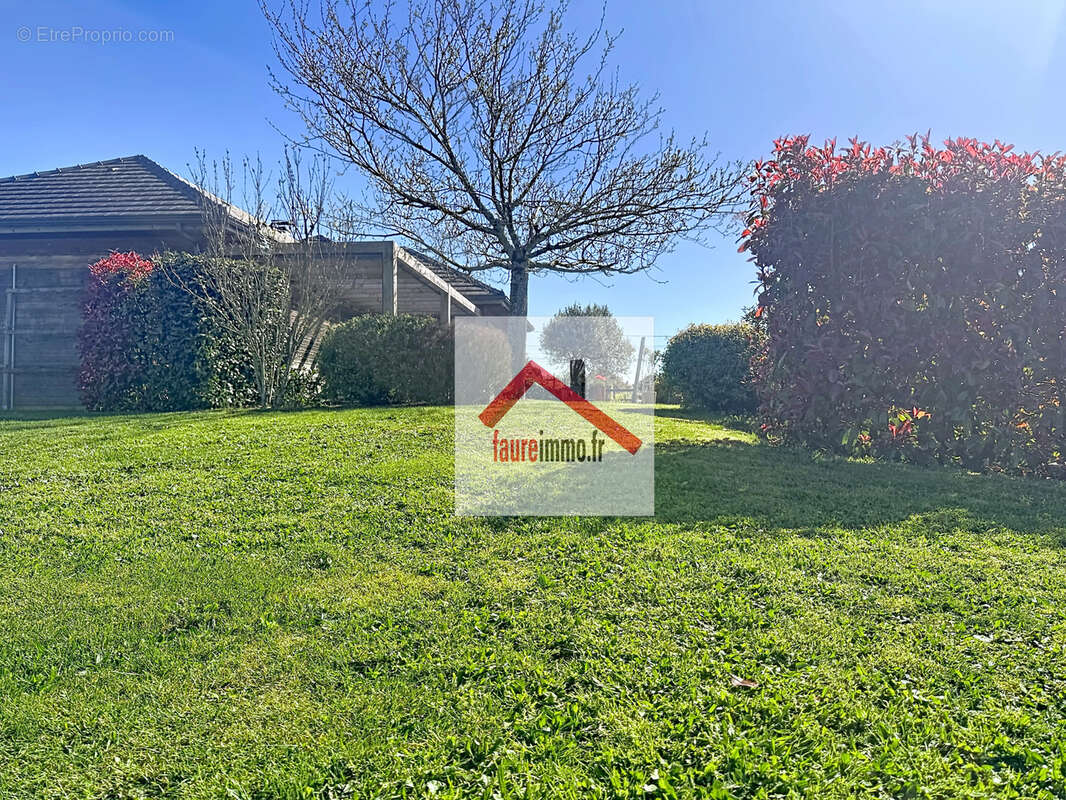 Maison à SAINTE-FEREOLE