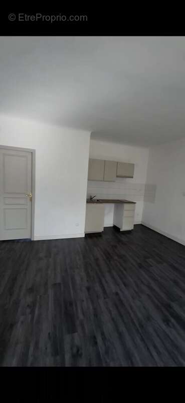 Appartement à MARSEILLE-6E