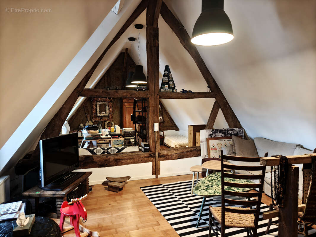 Maison à LA VESPIERE