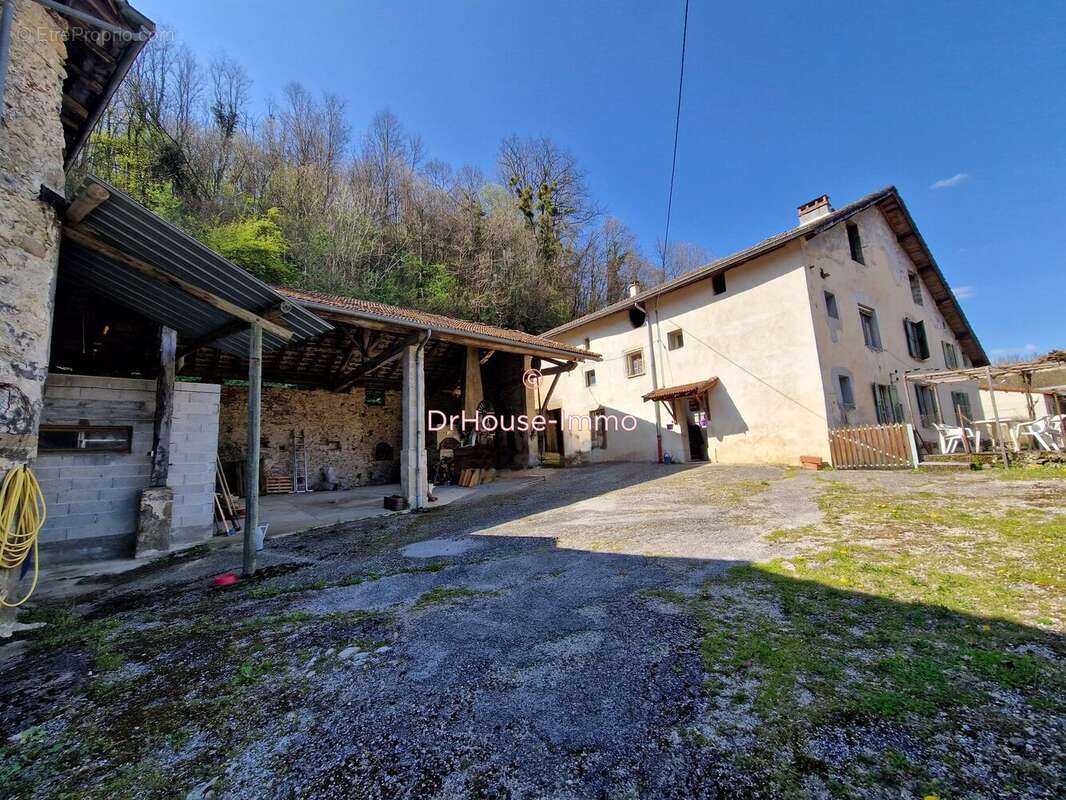 Maison à ORIOL-EN-ROYANS