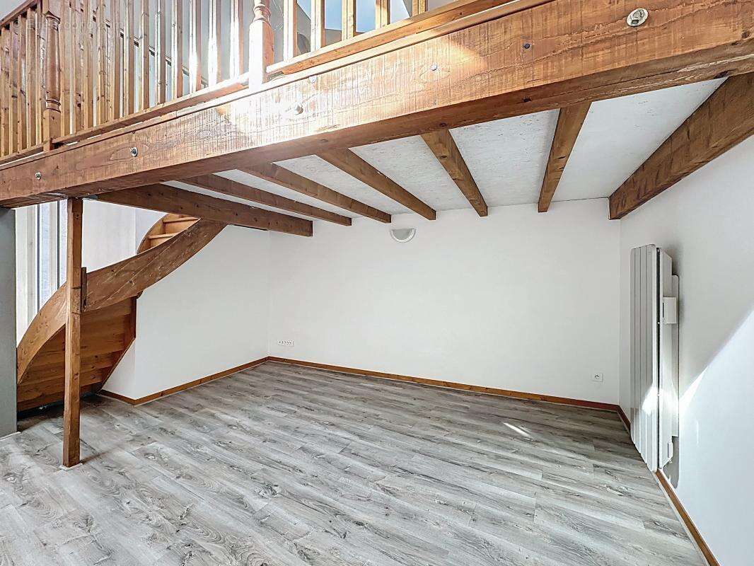 Appartement à LOIRE-SUR-RHONE