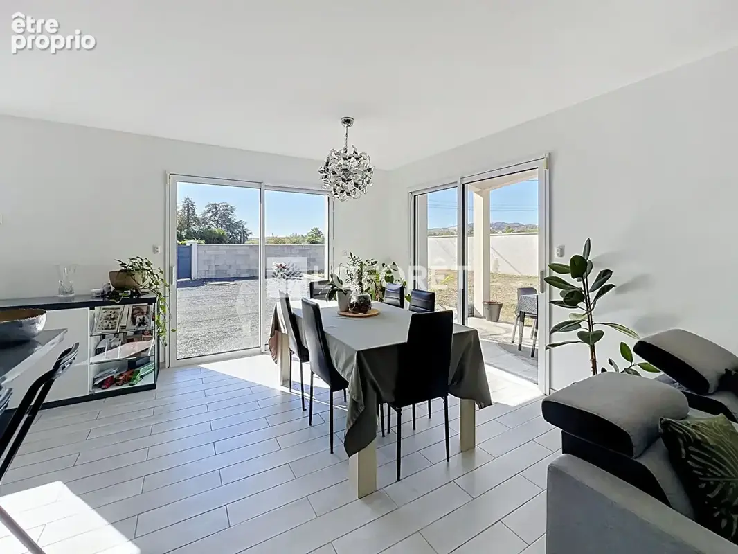 Maison contemporaine 2017  110 m²  4 chambres  belle pièce de vie  garage - photo 17