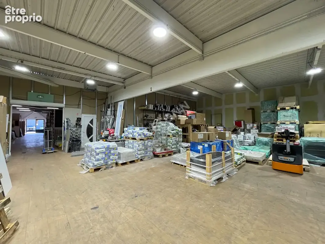 Cellule commerciale  St Avold 610 m2 - photo 7