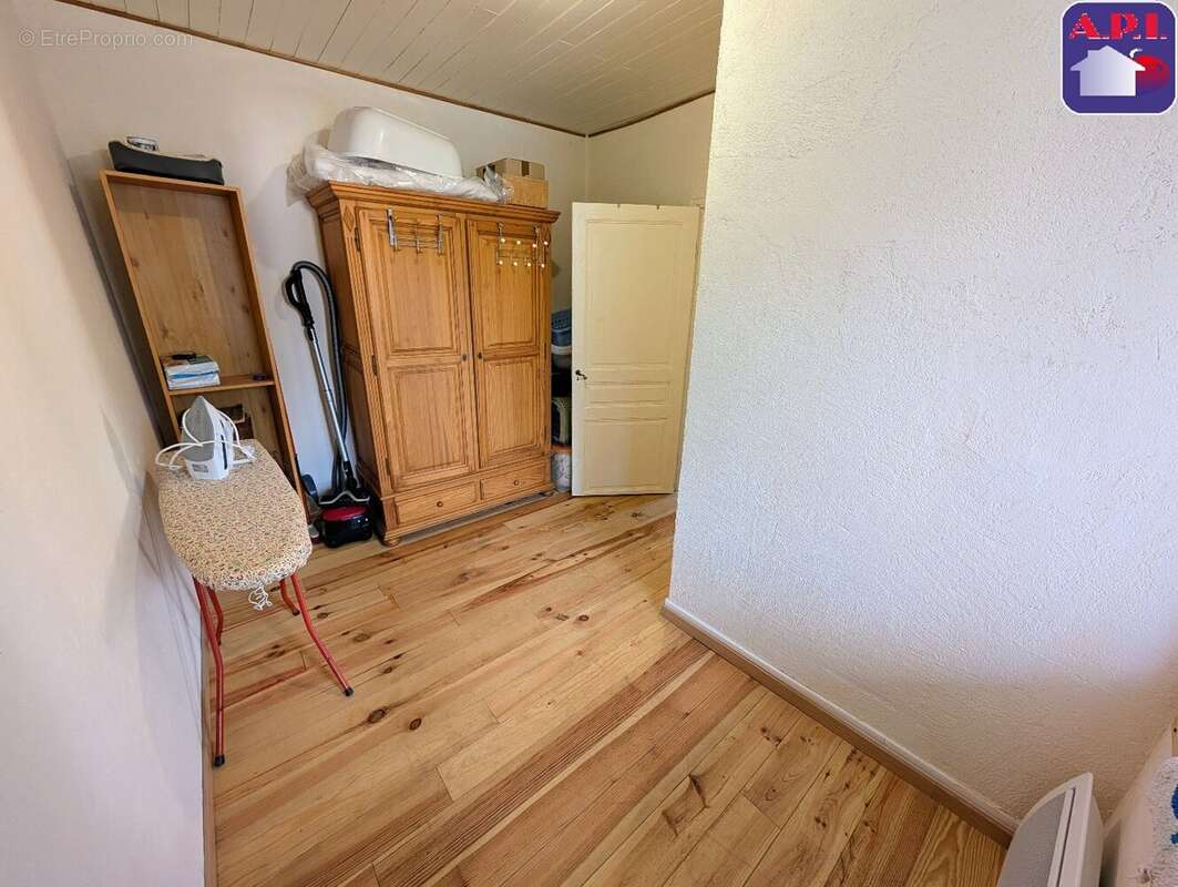 Maison à L&#039;AIGUILLON