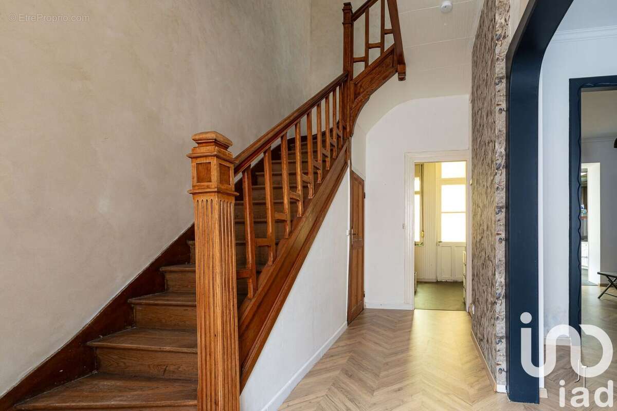 Photo 2 - Maison à SAINT-QUENTIN