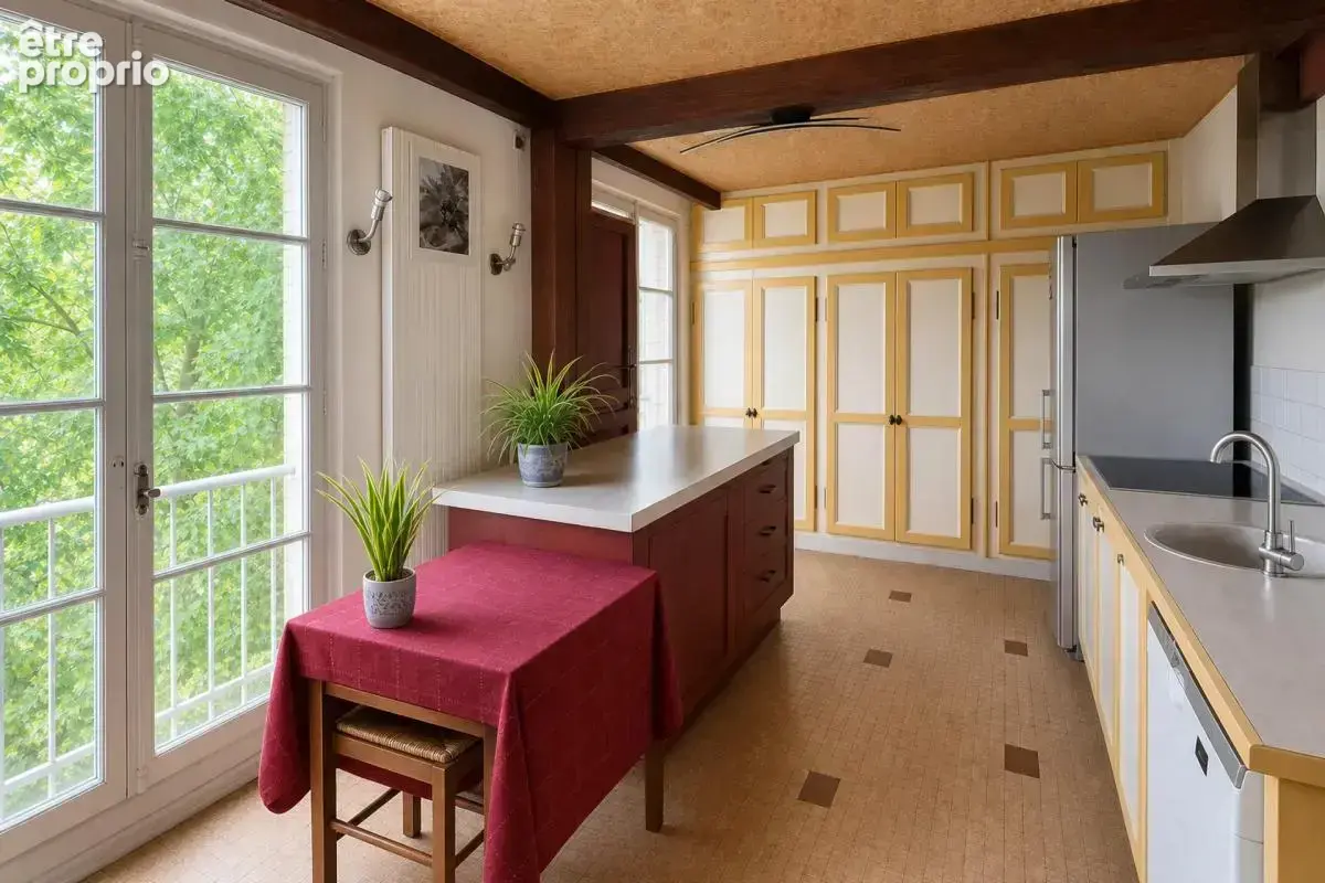Maison de 11 pièces de 255 m² à Chartres - photo 6