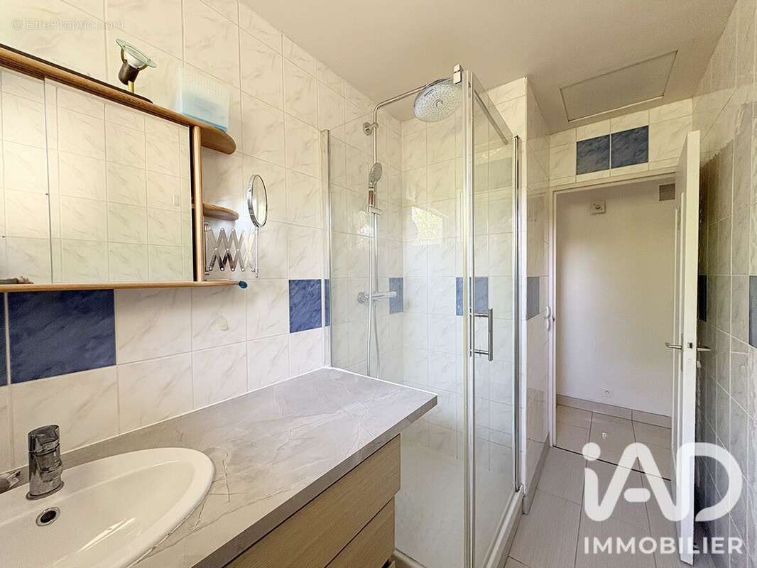 Maison 75 m² à Leugny  - photo 7
