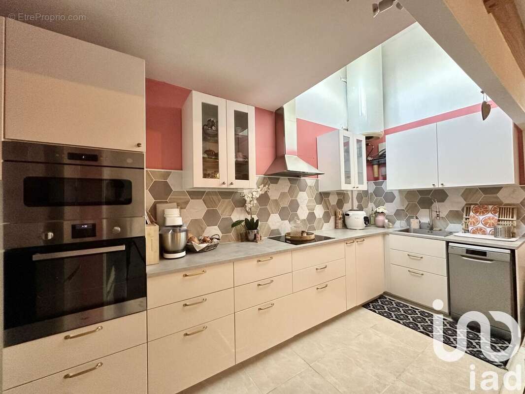 Photo 4 - Appartement à SAVIGNY-LE-TEMPLE