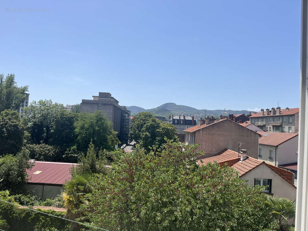 Appartement à CLERMONT-FERRAND