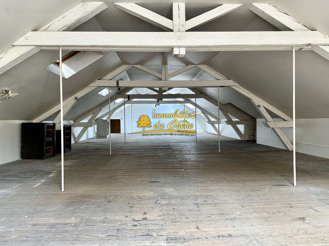 Appartement à LUXEUIL-LES-BAINS