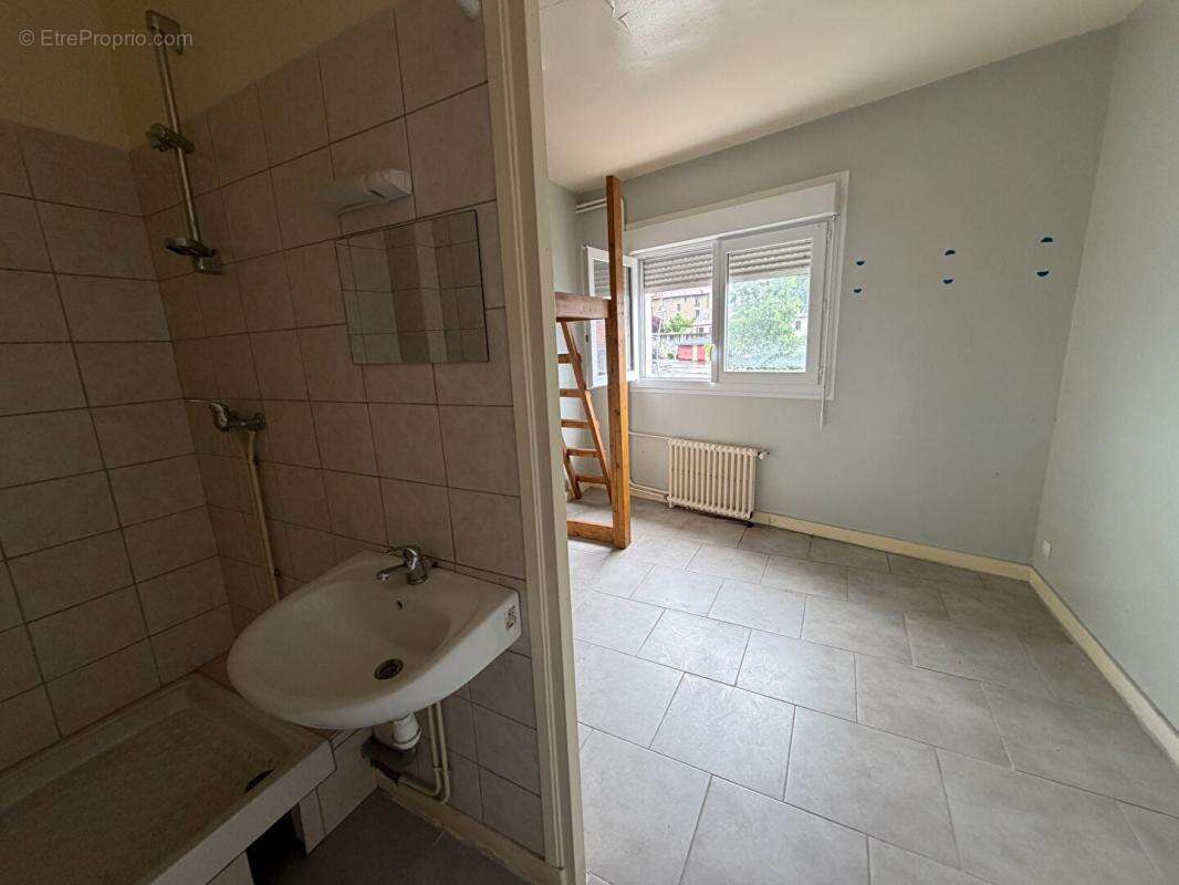 Appartement à IMPHY
