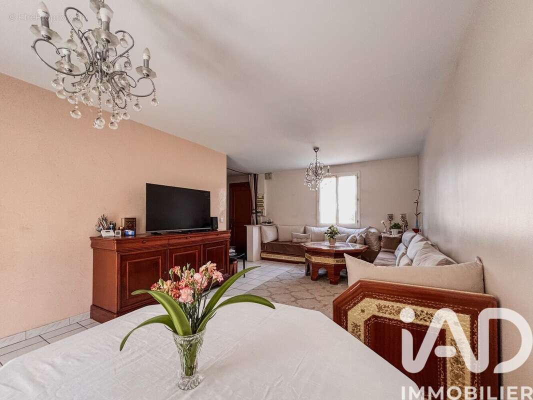 Photo 9 - Maison à CORMEILLES-EN-PARISIS