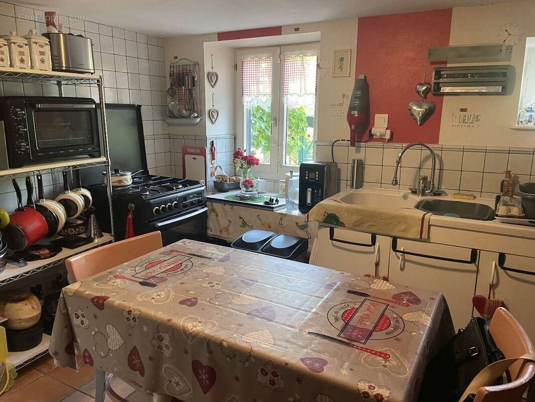 Maison à CIREY-SUR-VEZOUZE