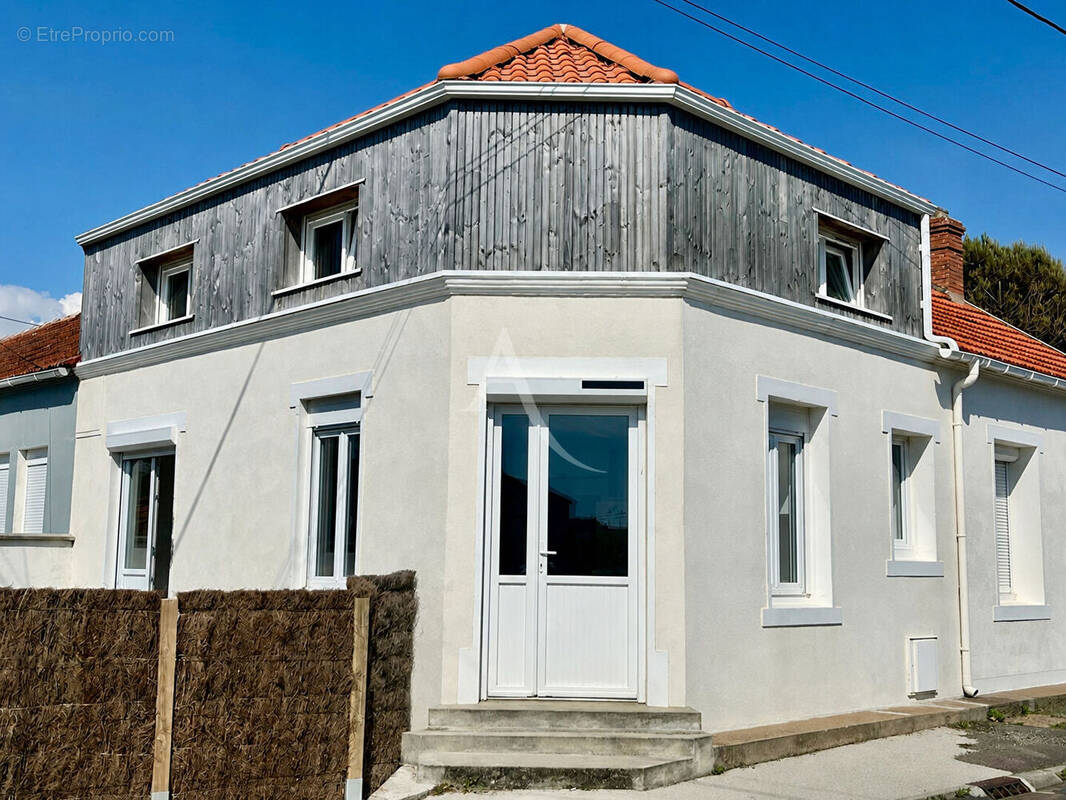 Maison à SAINT-HILAIRE-DE-RIEZ