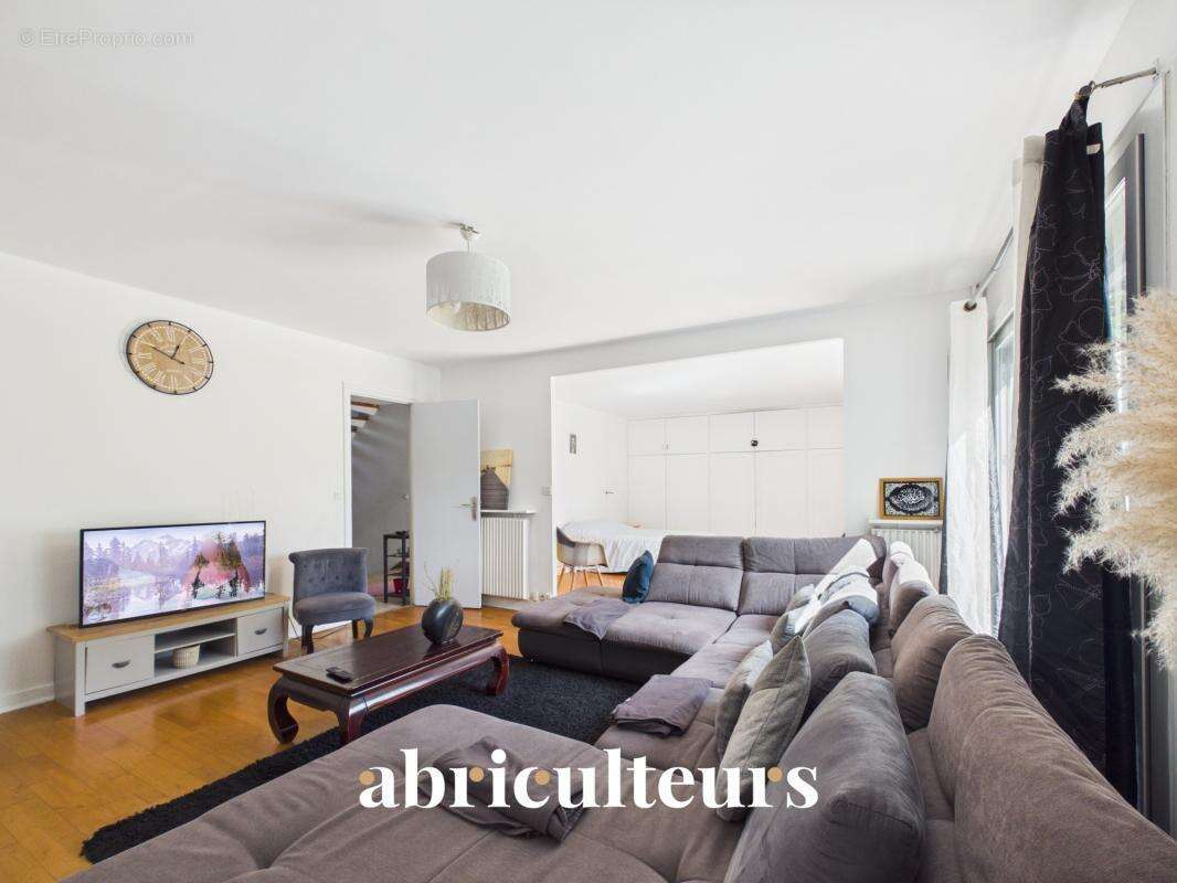 Maison à ENGHIEN-LES-BAINS