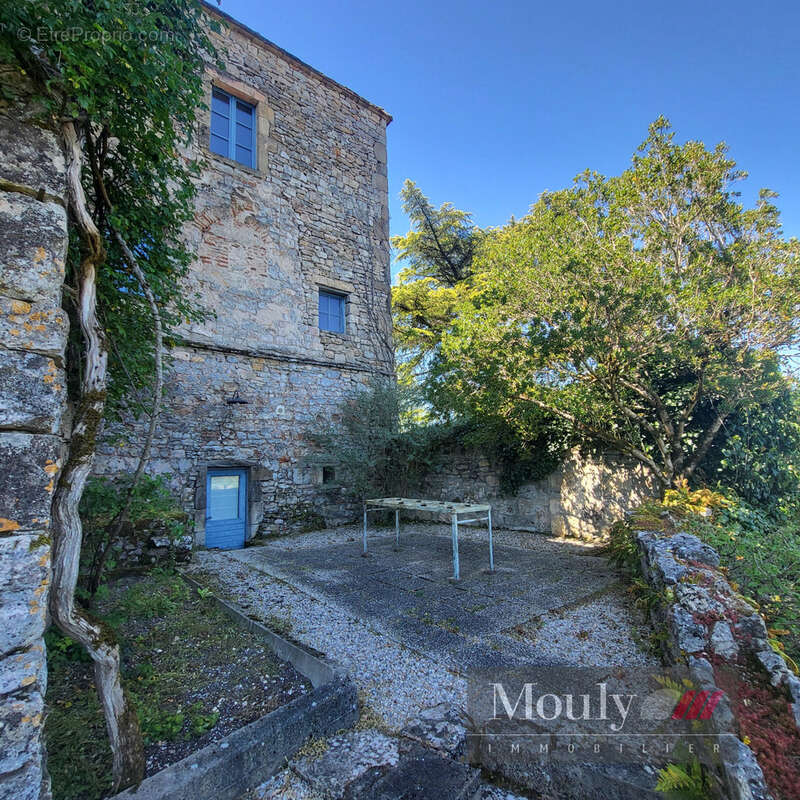 Maison à CAJARC