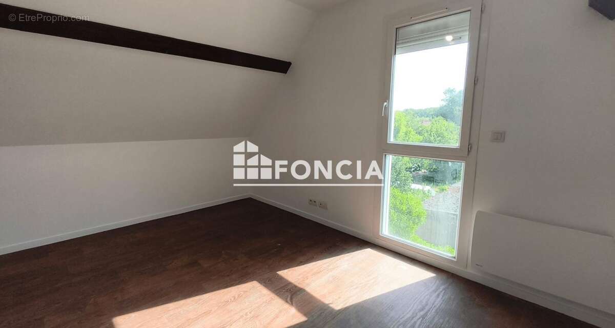 Maison familiale de 3 chambres à Nemours – Quartier calme et recherché - photo 8