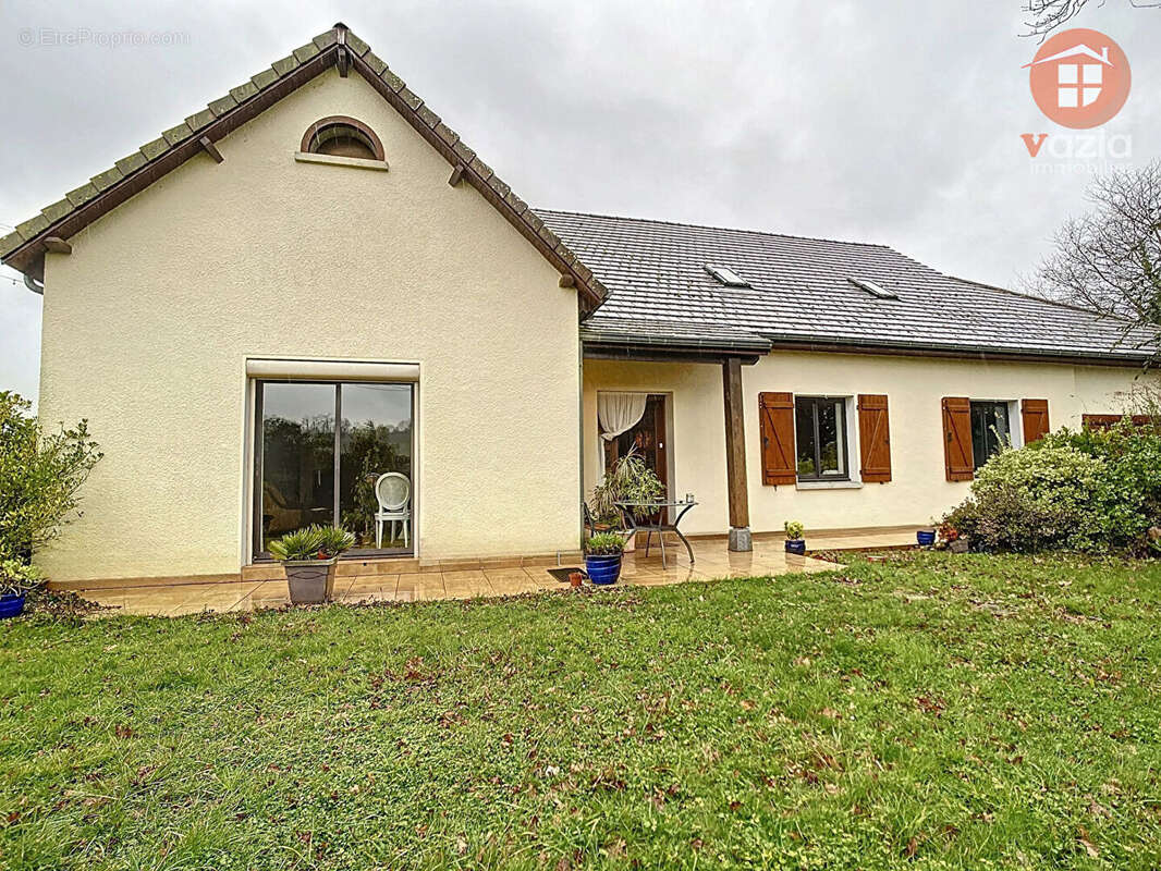 Maison à COARRAZE