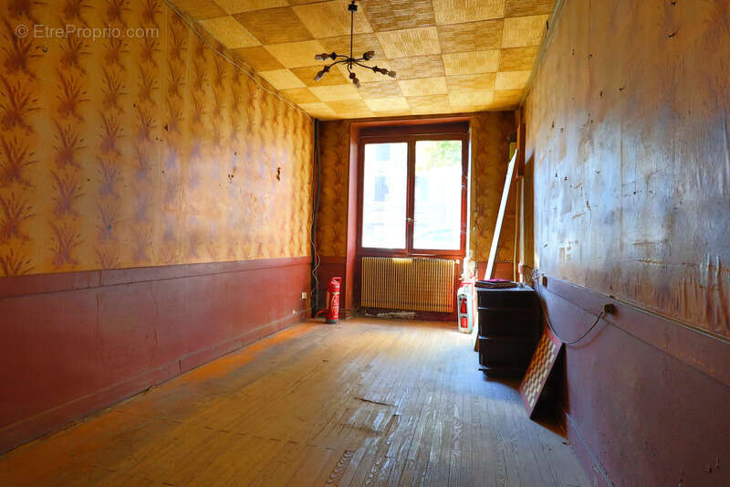 Maison à BEAUREPAIRE