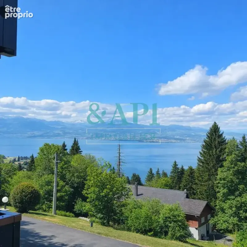 THOLLON LES MEMISES Vue lac, emplacement recherché et investissement rentable ! - photo 1