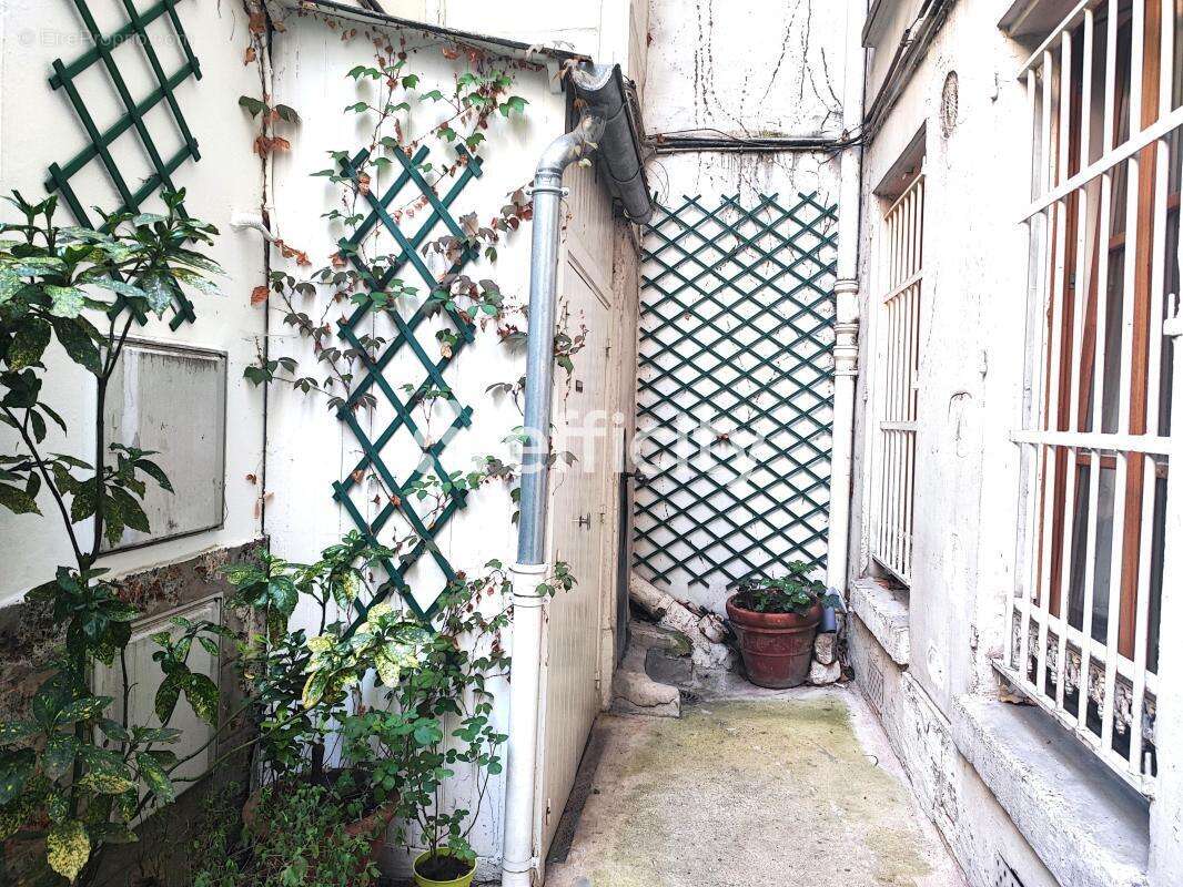 Appartement à PARIS-6E