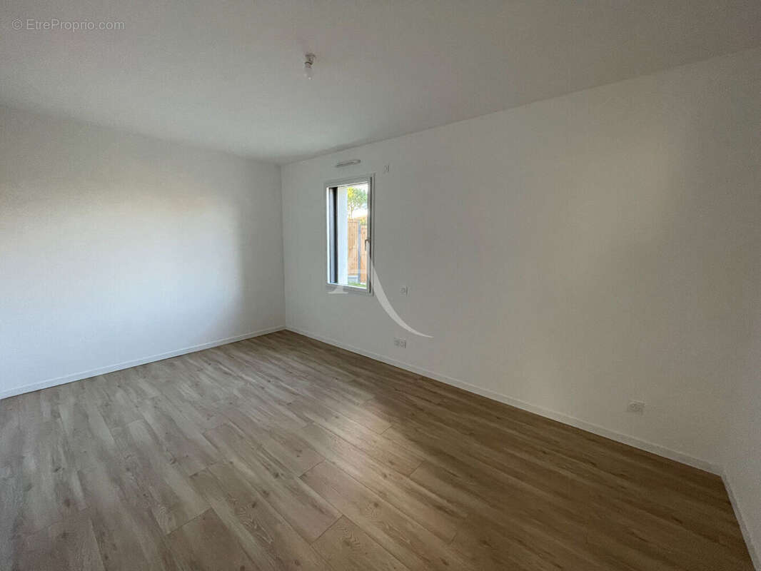 Maison Saint Hilaire La Foret 4 pièce(s) 116 m2 - photo 6