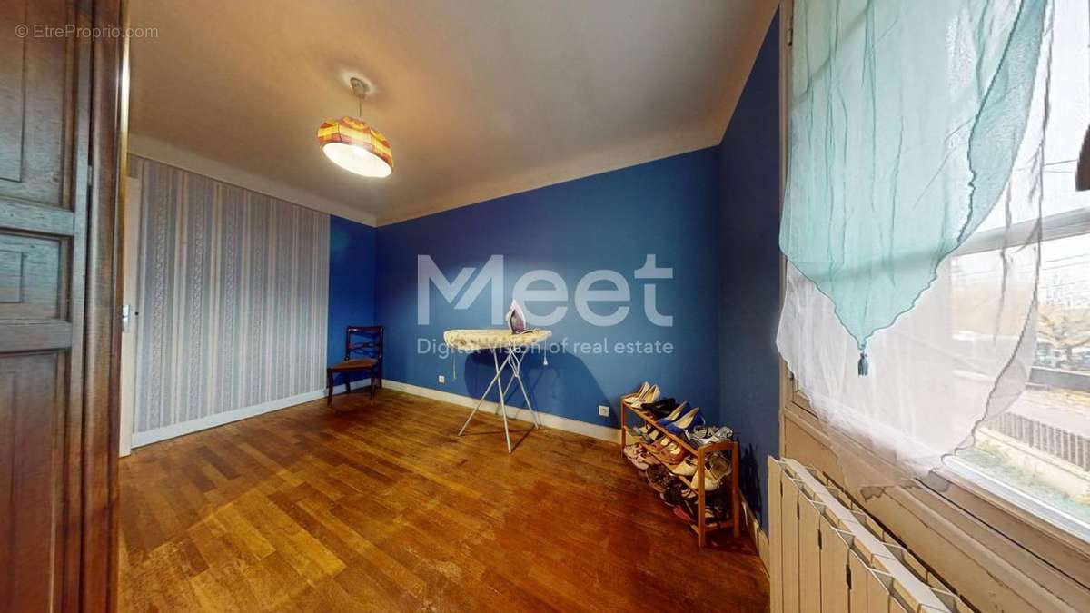 Maison à BRIENON-SUR-ARMANCON