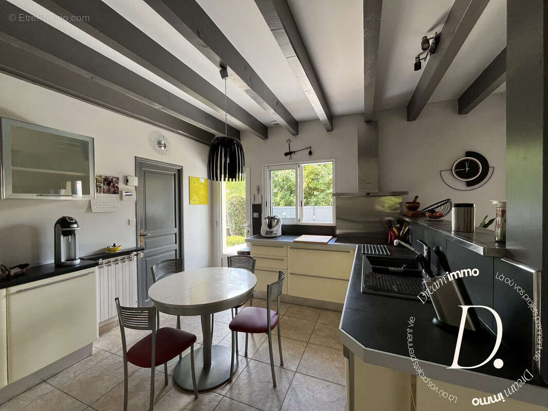 Maison 170 m² à Herm  - photo 7