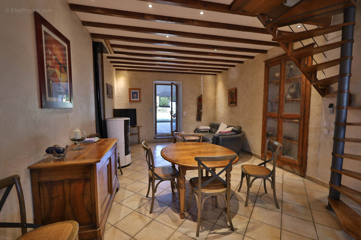 Maison à GRENAY