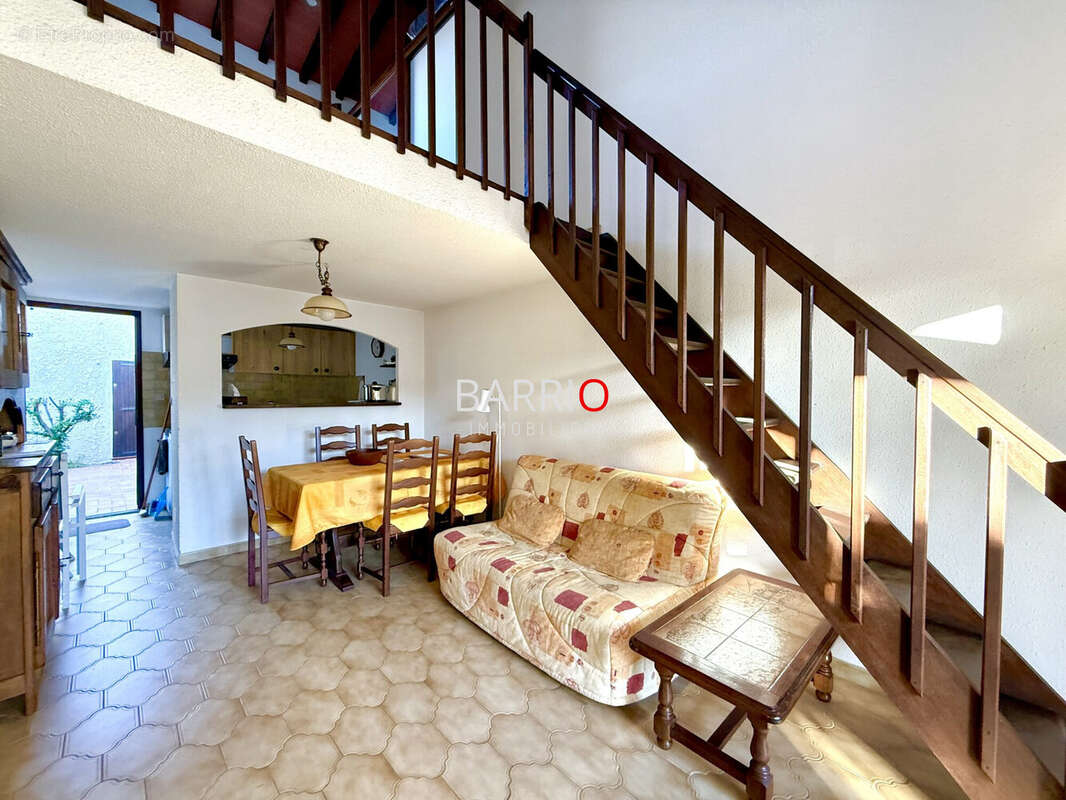 Maison à SAINT-CYPRIEN