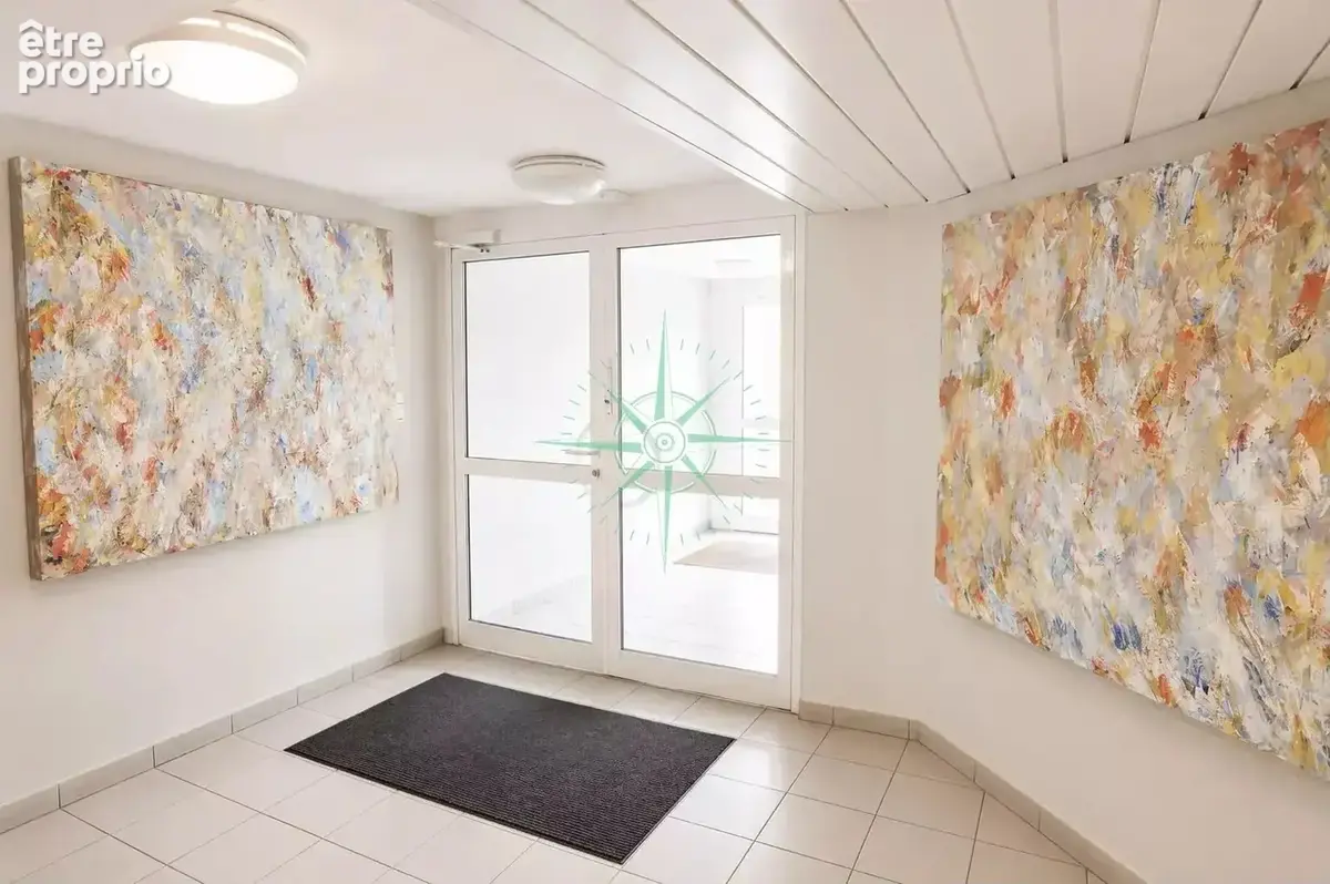 À VENDRE - Appartement 3 pièces  85 m2 avec balcon, garage et caves - photo 11