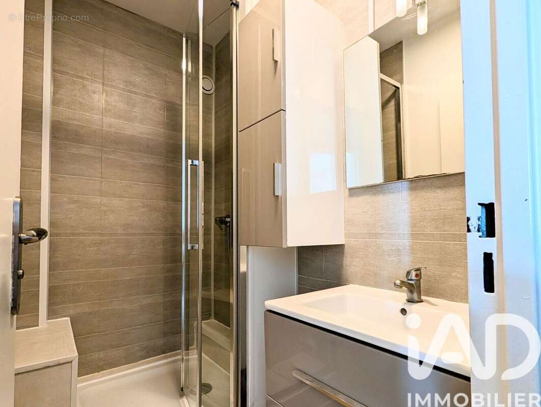 Photo 8 - Appartement à ELANCOURT