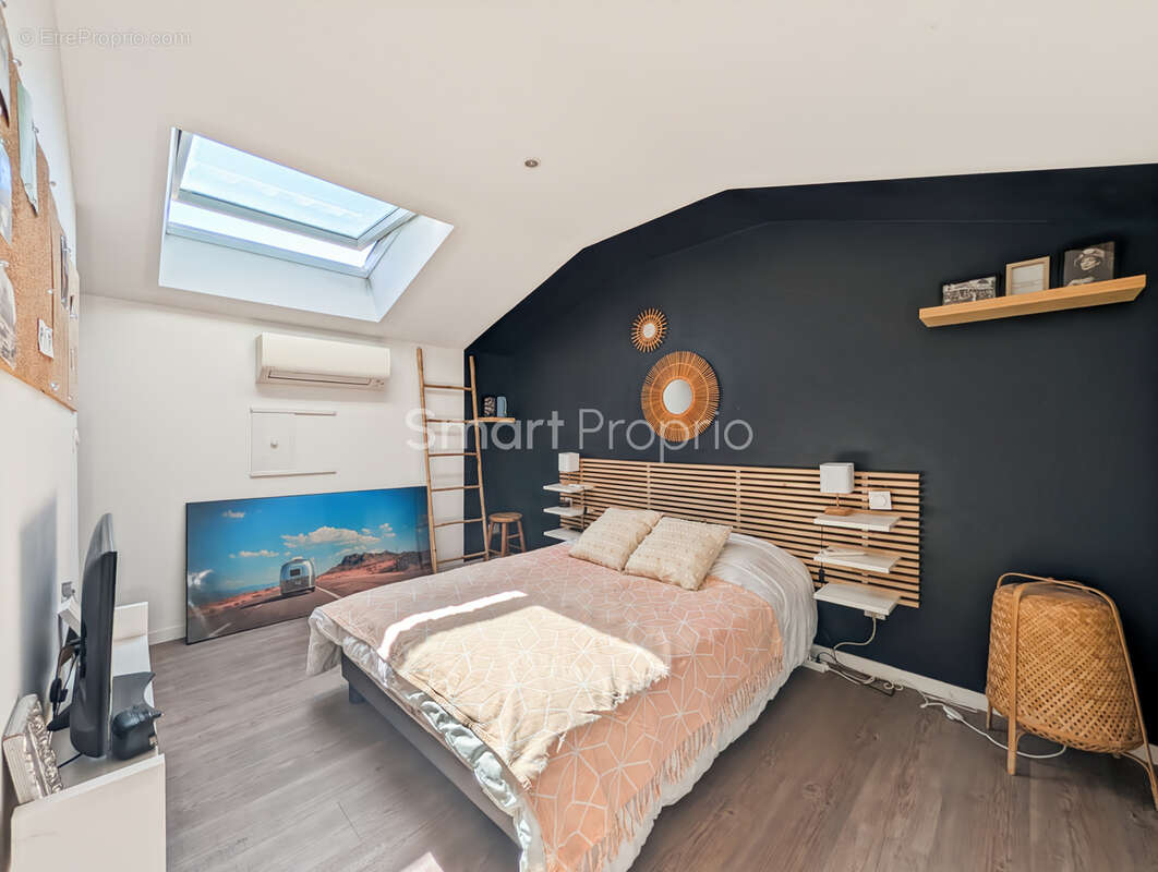 33320 eysines centre   maison familiale 134 m2   5 chambres   jardin - garage - photo 11