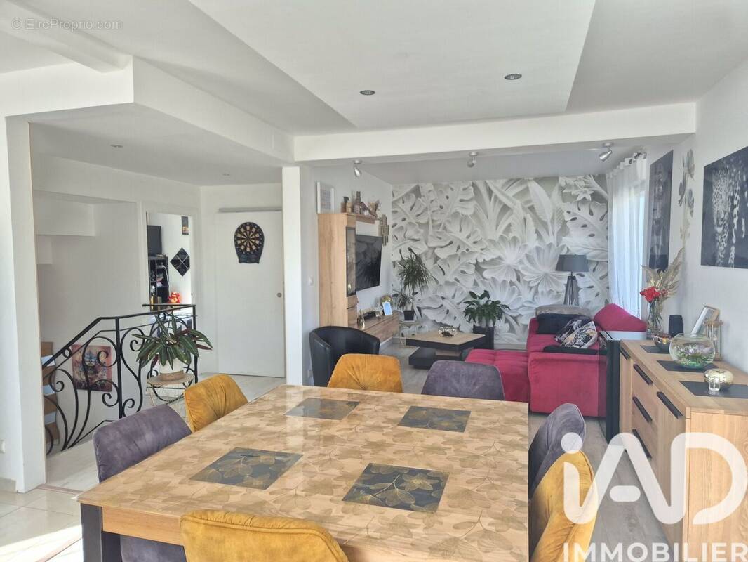 Photo 1 - Maison à LA FERRIERE