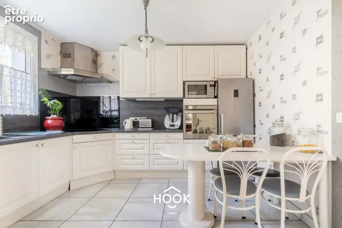 Maison Clé en Main – 3 Chambres, Jardin 350 m², Centre-Ville Viry-Châtillon - photo 5