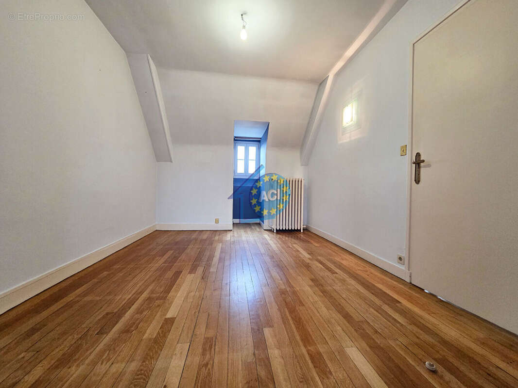 Appartement à MANTES-LA-JOLIE