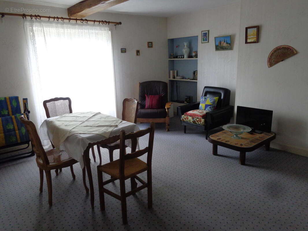 Photo 5 - Maison à SAINT-JUST-D'AVRAY