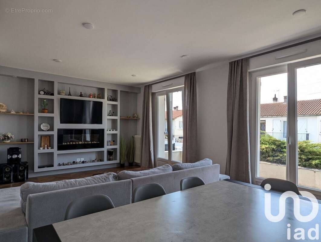 Photo 2 - Maison à THOUARS