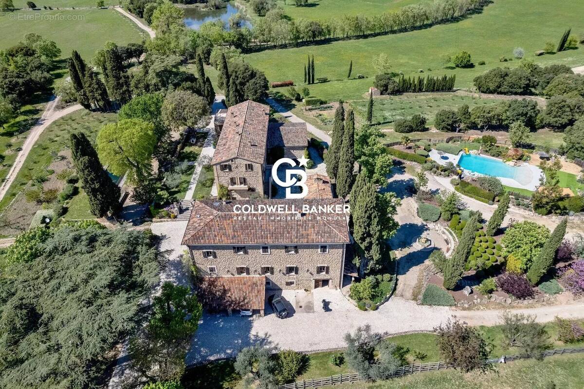 Maison à TOURTOUR