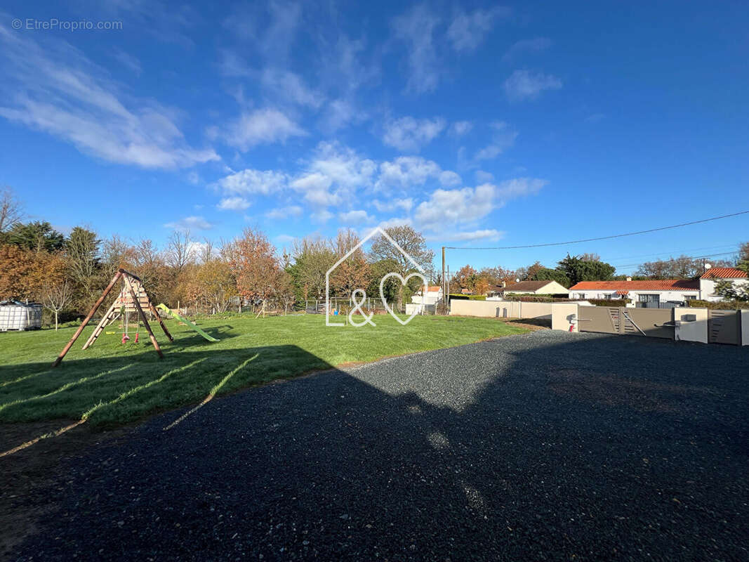 Maison à VENANSAULT