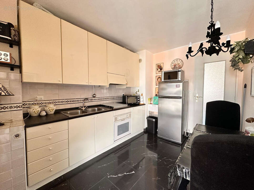 Appartement à ROQUEBRUNE-CAP-MARTIN