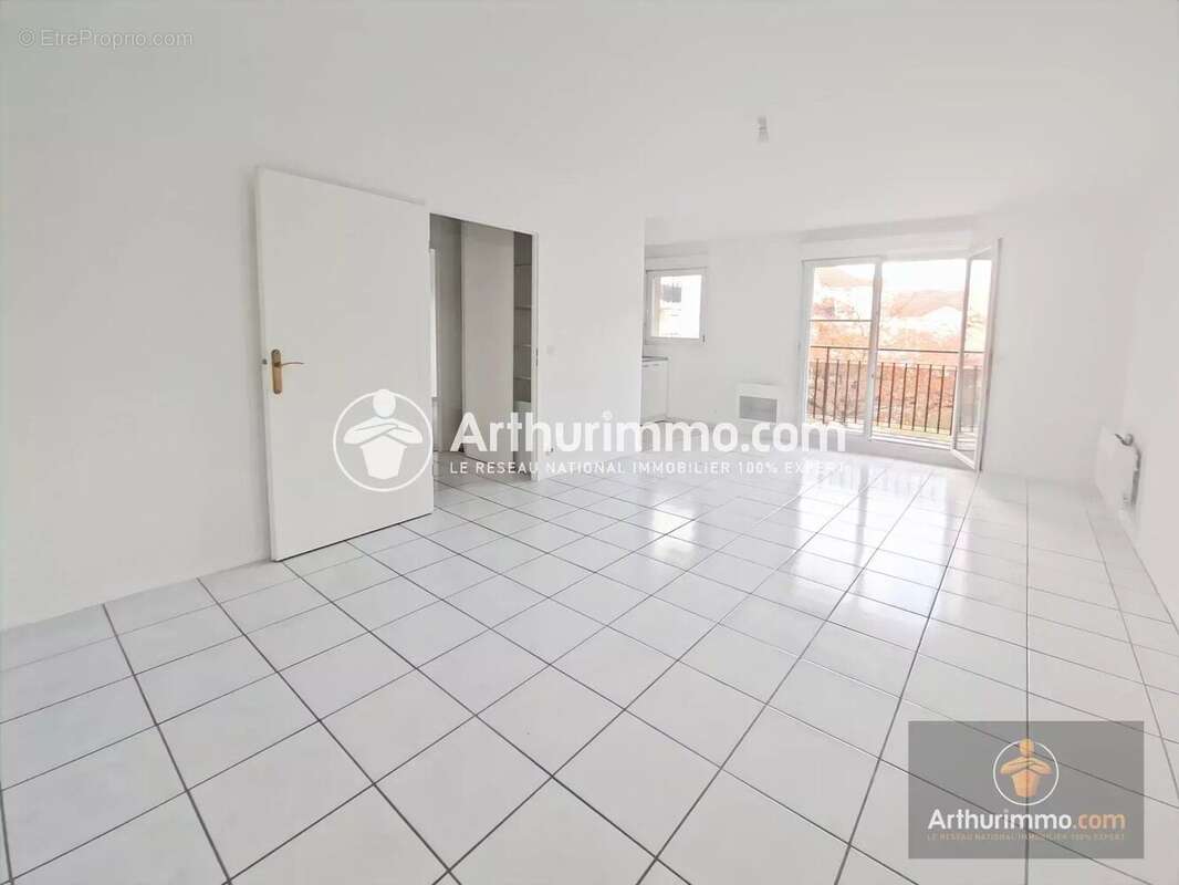 Appartement à LIEUSAINT